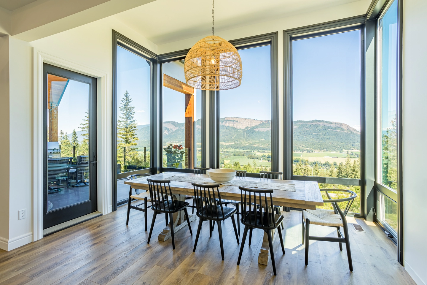 Twin Lakes Road Basement Recreation Area